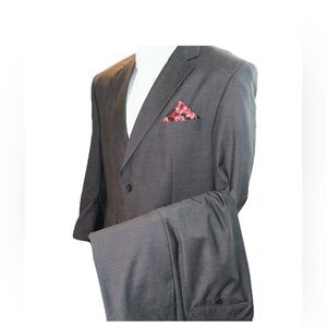 Gino Valentino 2 Pc Suit 2 Bottom Super 150’s 44R 38x30 Extra Fine Double Vented